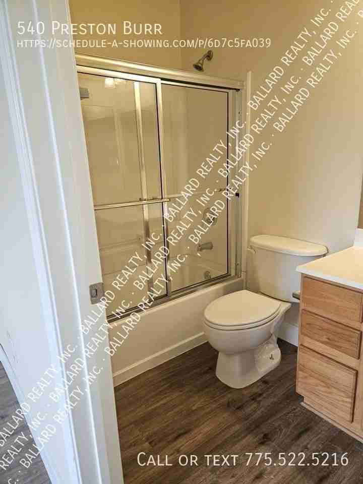 540 Preston Burr Ln - Photo 4 of 13