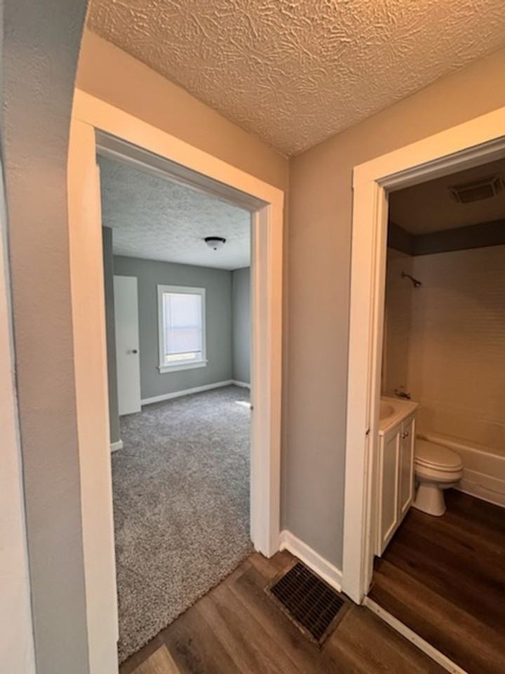 3801 Lafayette St - Photo 3 of 24