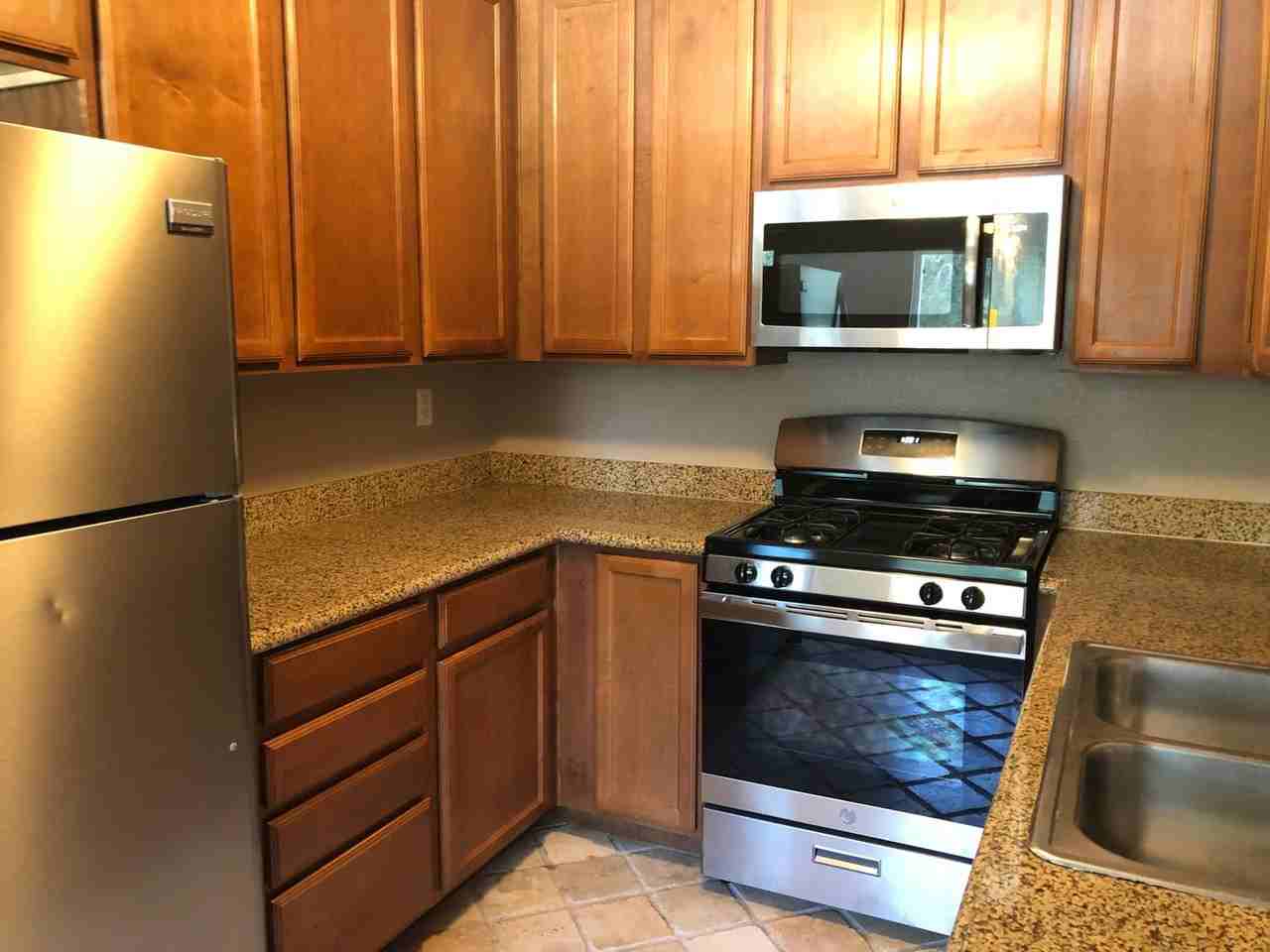 513 Calle Montecito #66 - Photo 2 of 13