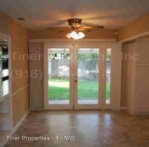 4401 39th Ave - Photo 3 of 11