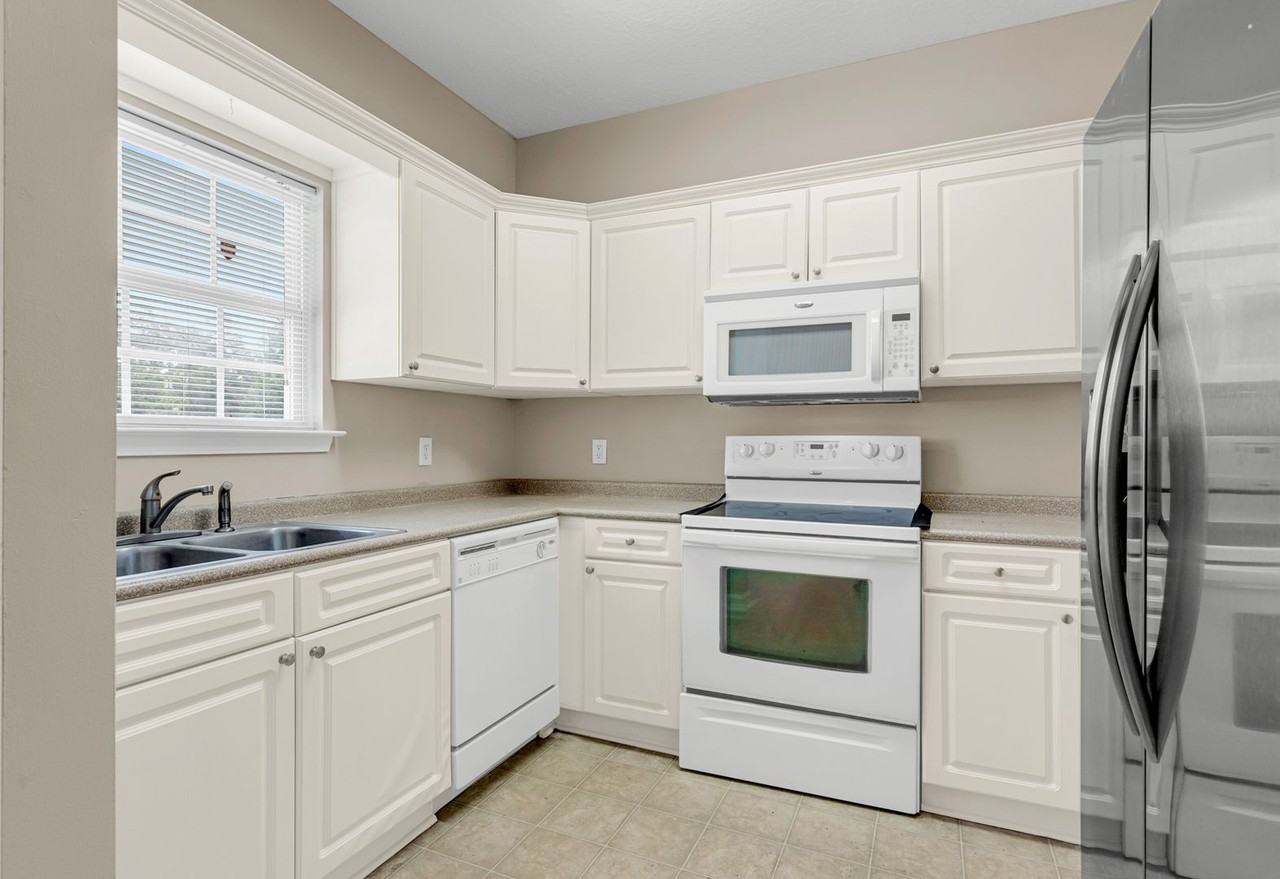 13 Cypress Ln - Photo 6 of 27