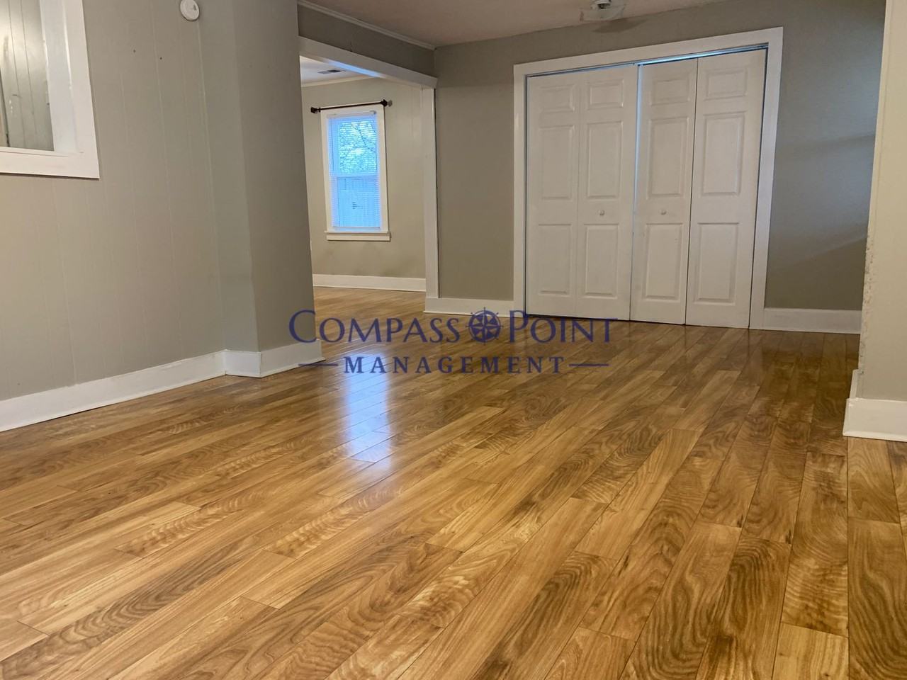 120 Ashton Dr - Photo 4 of 10