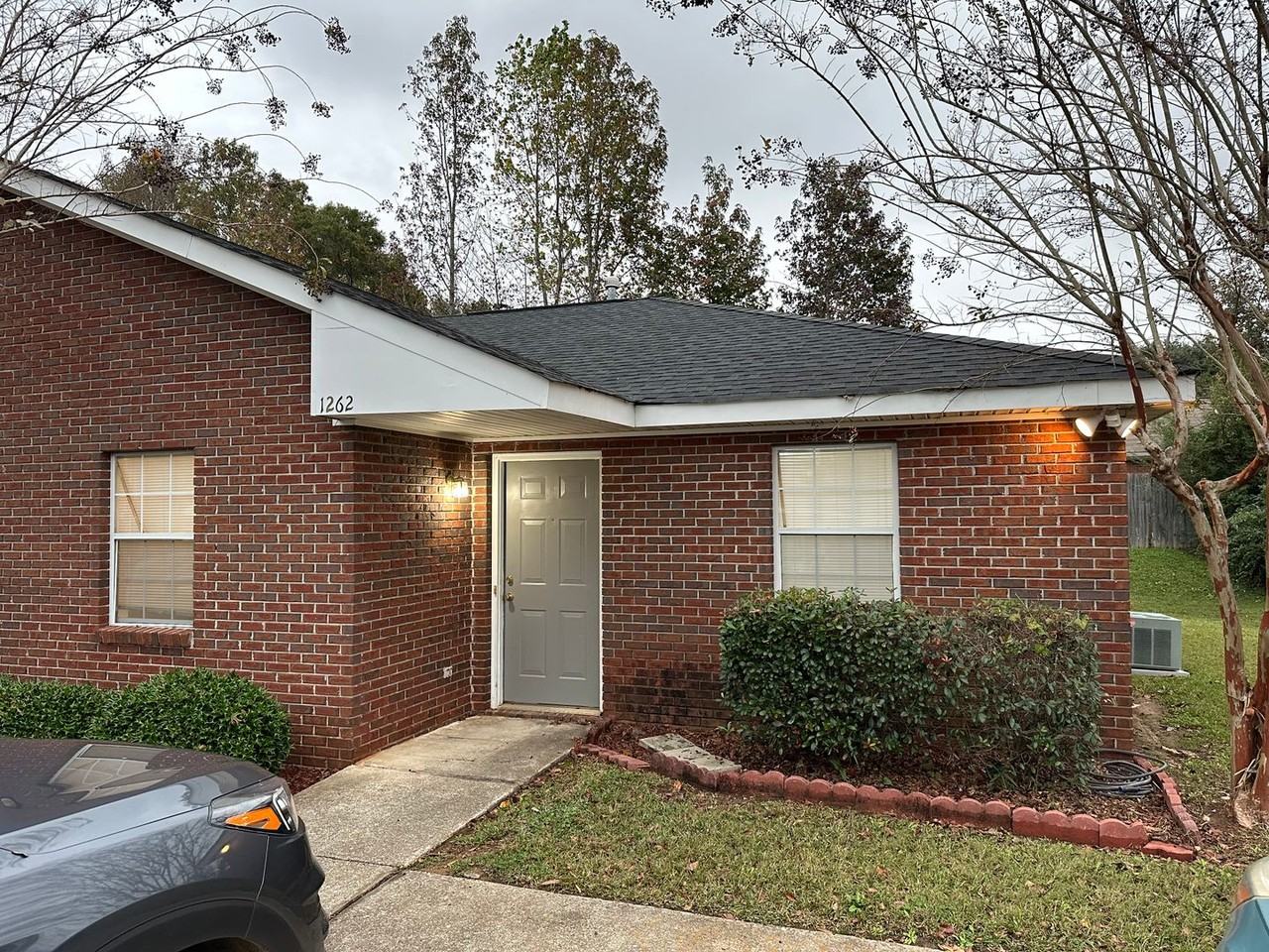 1262 Britnee Ct - Photo 2 of 5