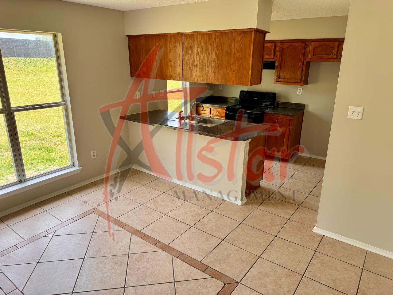 10515 Oak Leaf Dr - Photo 3 of 14