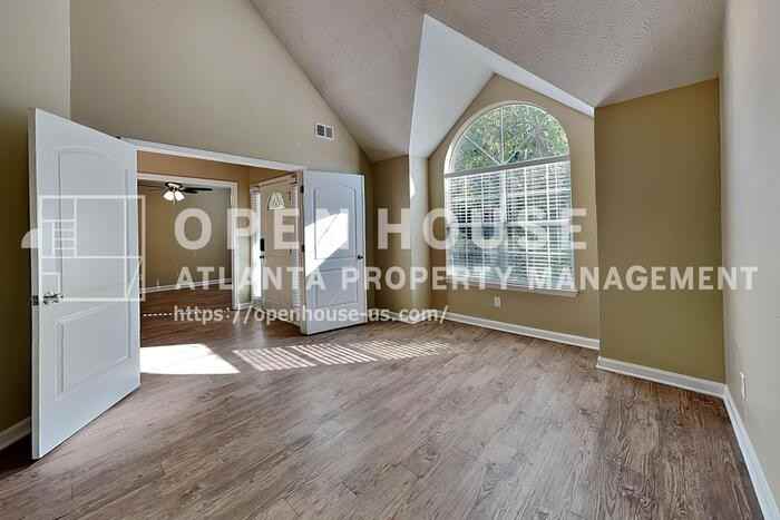 4220 E Meadow Dr - Photo 6 of 20