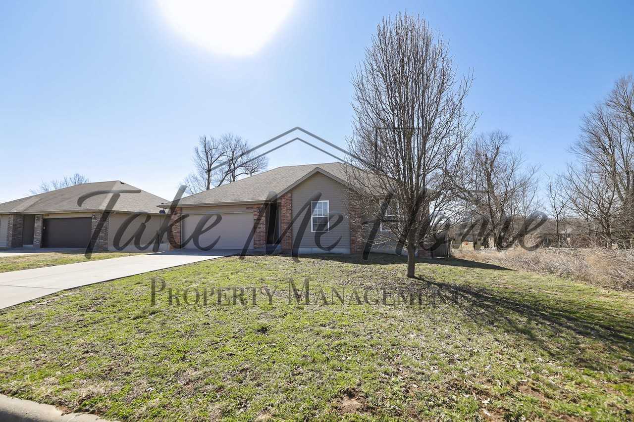 4336 W Loren St - Photo 2 of 12