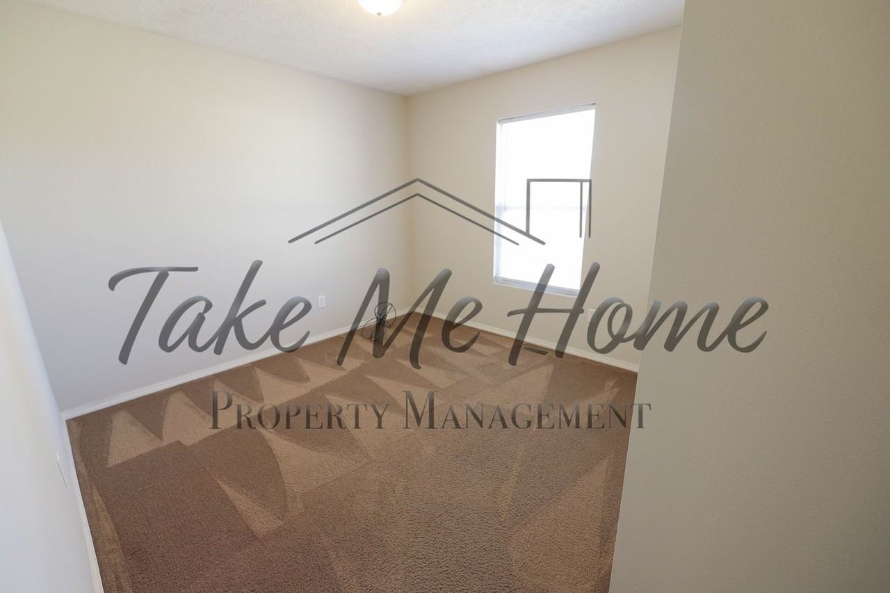 4336 W Loren St - Photo 7 of 12