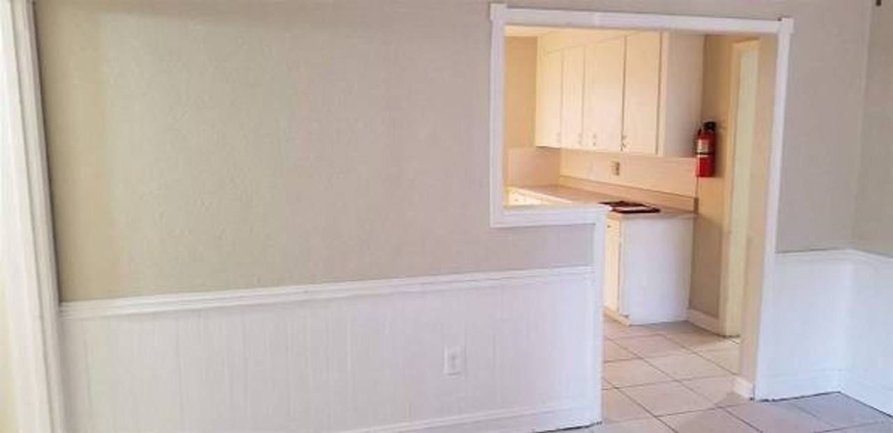 205 Turner Dr - Photo 3 of 9