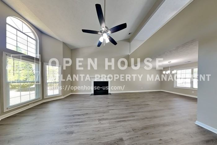 1021 Orchard Mill Ln - Photo 5 of 21