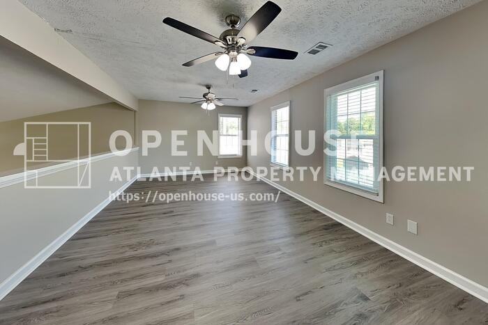 1021 Orchard Mill Ln - Photo 6 of 21