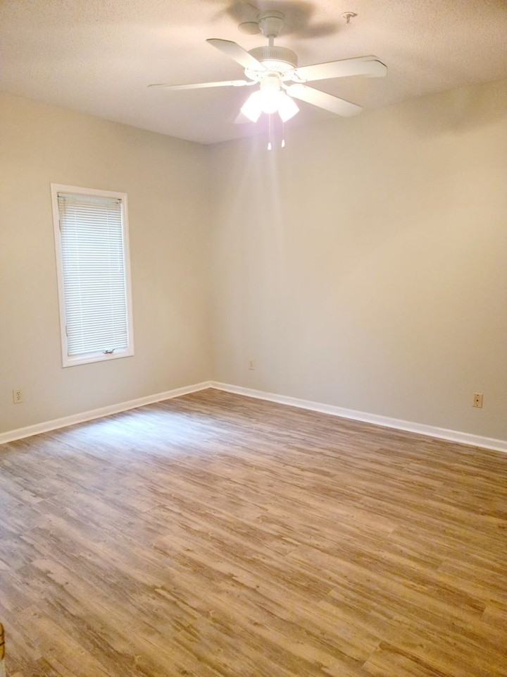 1221 Tidewater Dr #313 - Photo 6 of 24