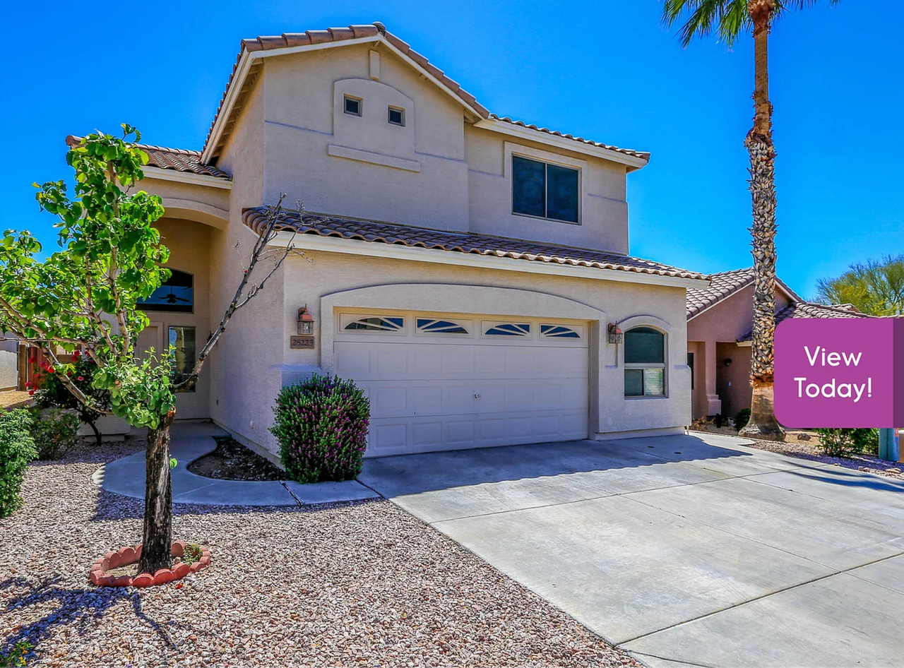 25223 N 63rd Dr - Photo 2 of 18