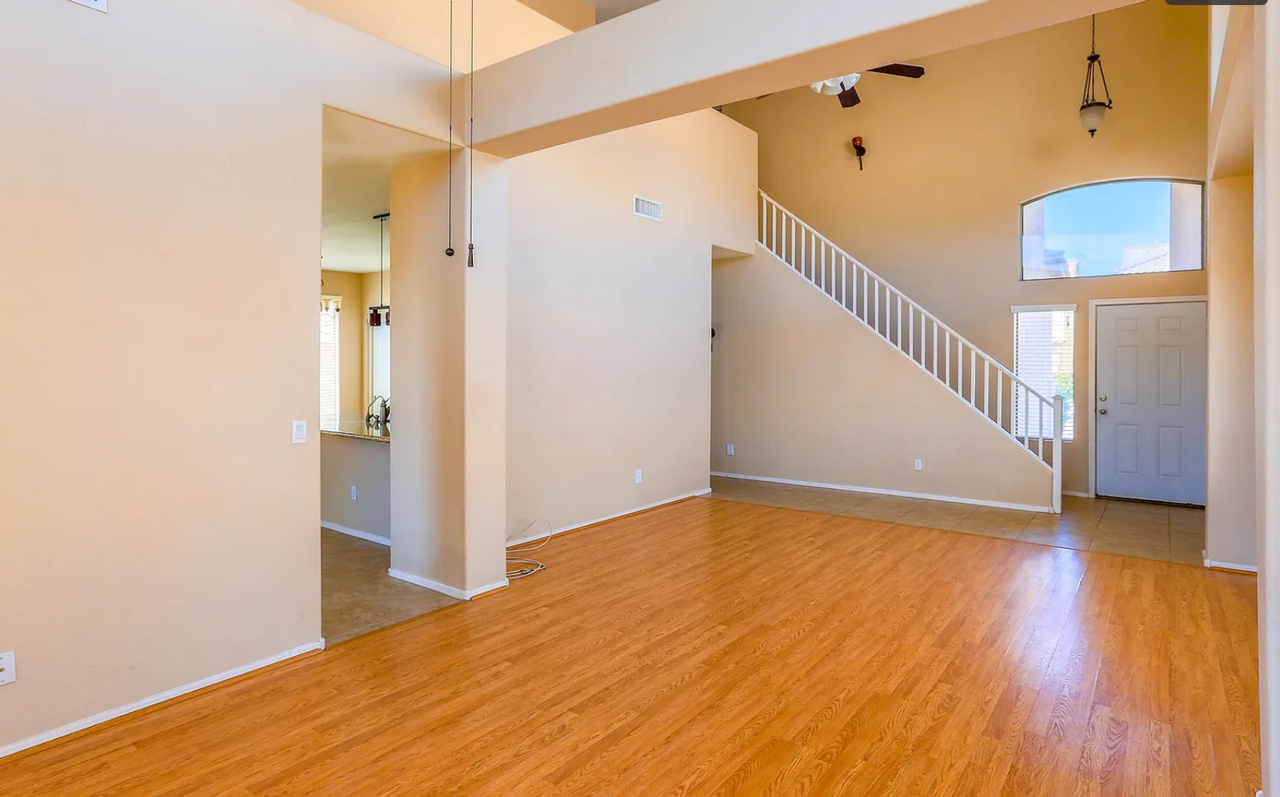 25223 N 63rd Dr - Photo 4 of 18