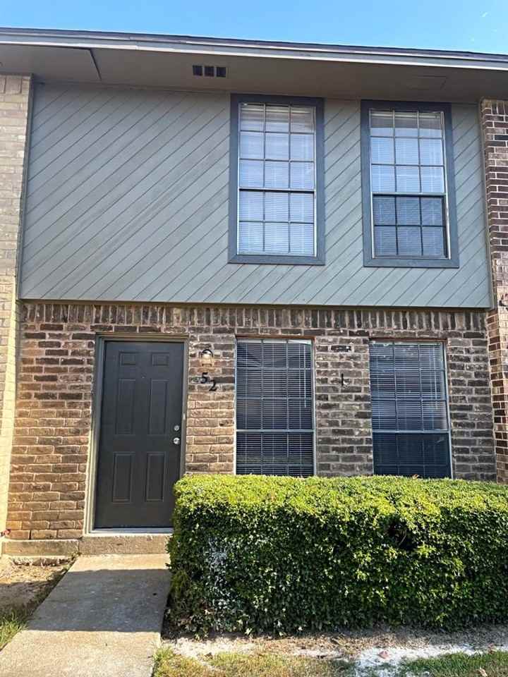 2700 N 16th St #52 - Photo 2 of 20