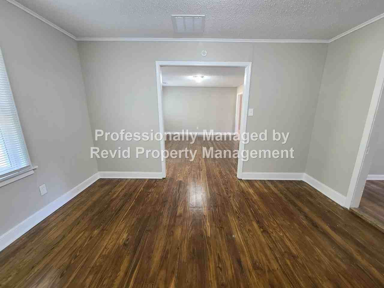 1419 Depass St - Photo 6 of 27