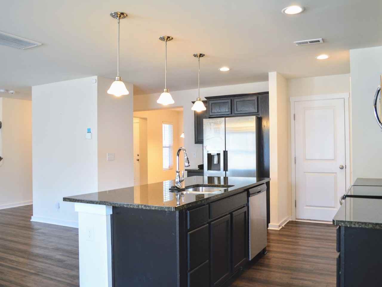 3725 Brandie Glen Rd - Photo 4 of 26