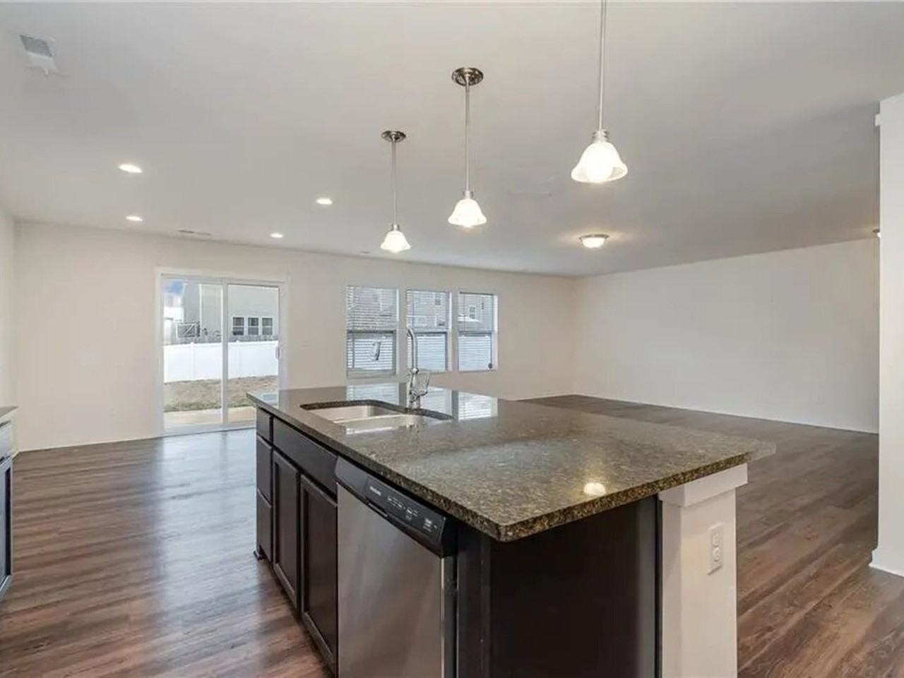 3725 Brandie Glen Rd - Photo 7 of 26