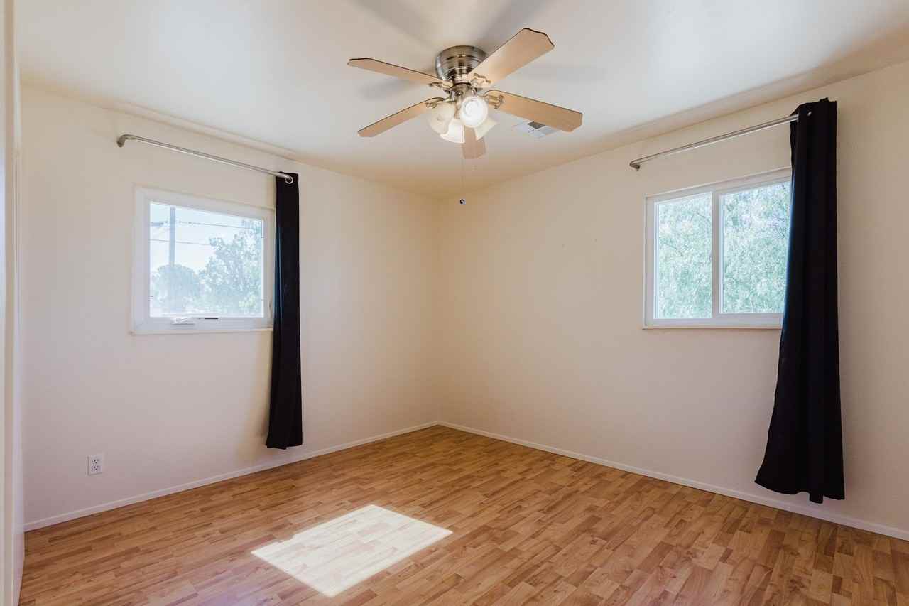 1502 Campbell Pl - Photo 6 of 31