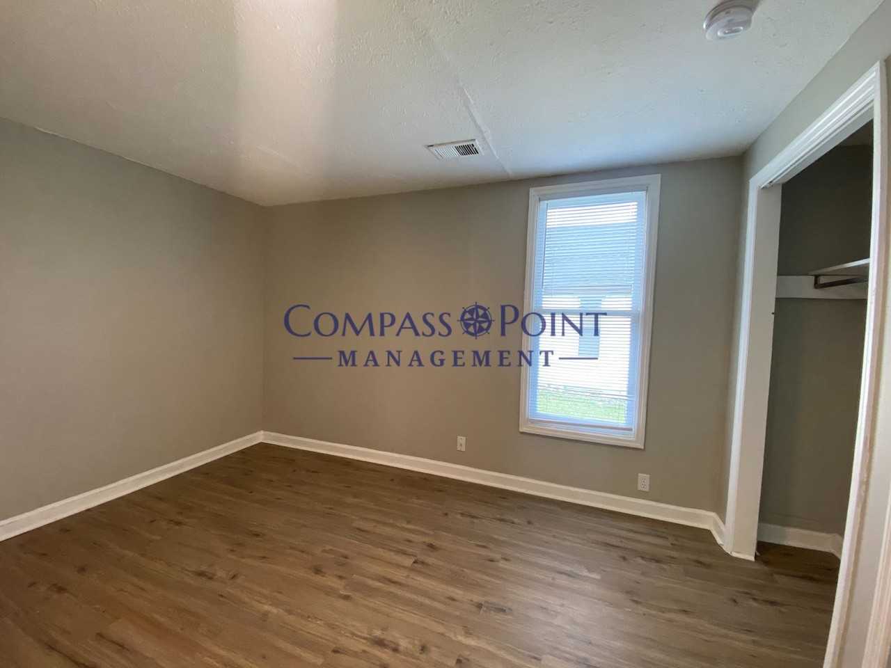 170 Alabama Ave - Photo 5 of 15