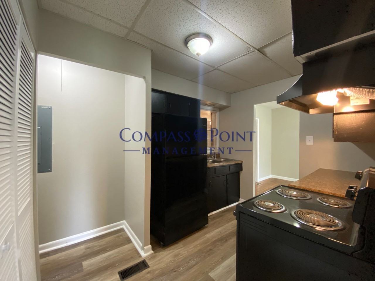 1885 Dunkirk Dr - Photo 5 of 17