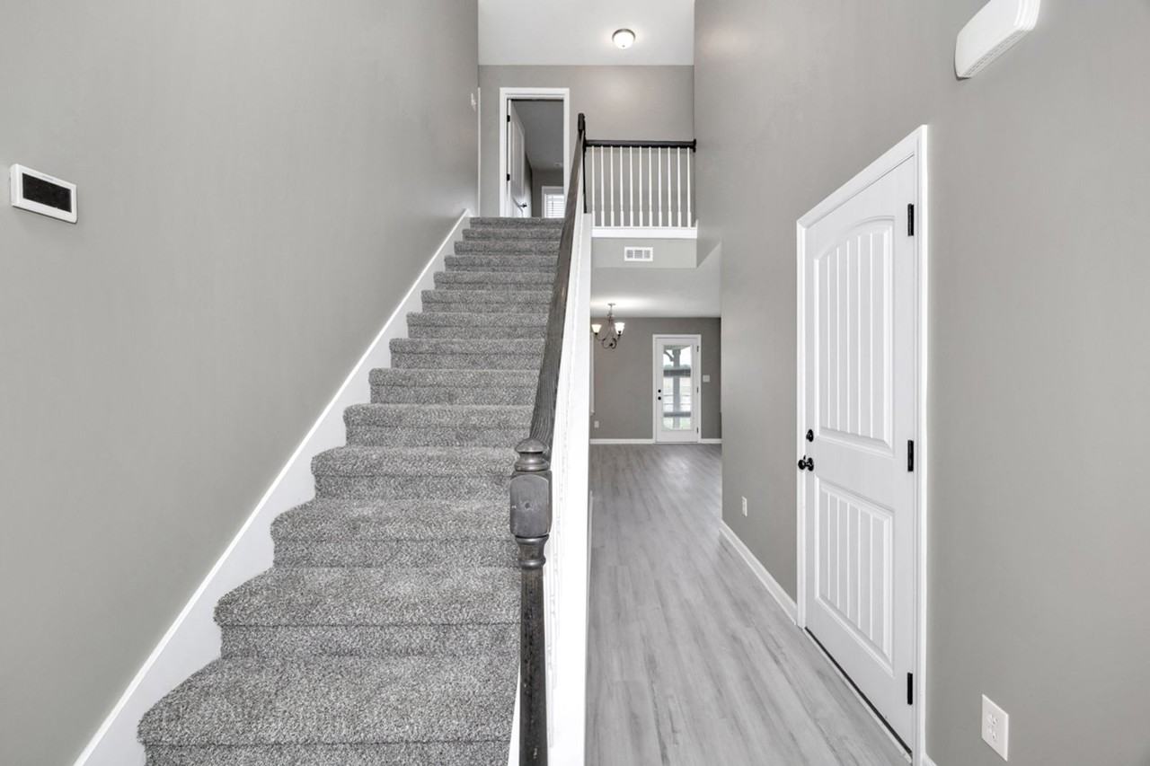 200 Reeney Dr - Photo 6 of 38