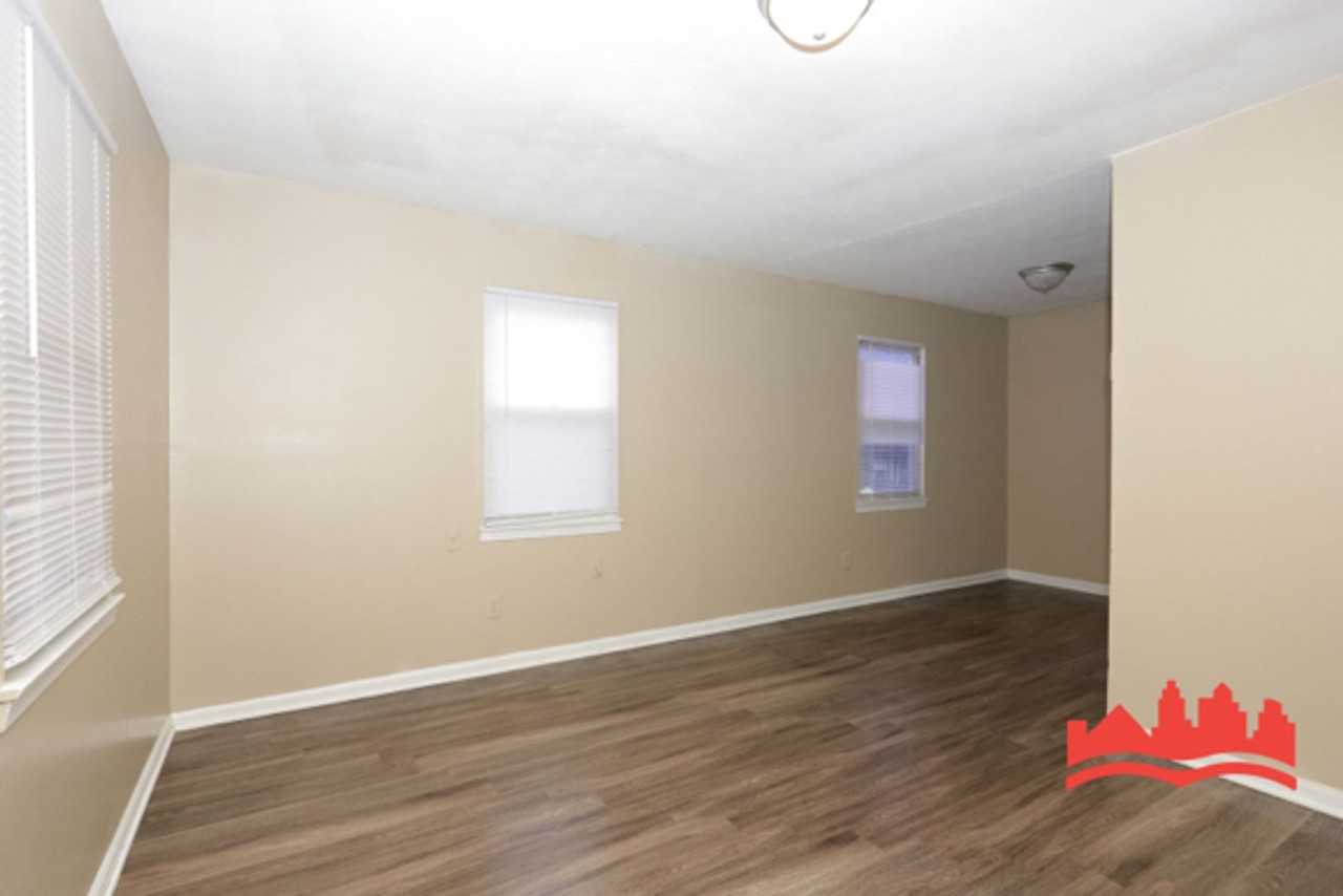 4496 Range Line Rd - Photo 6 of 15