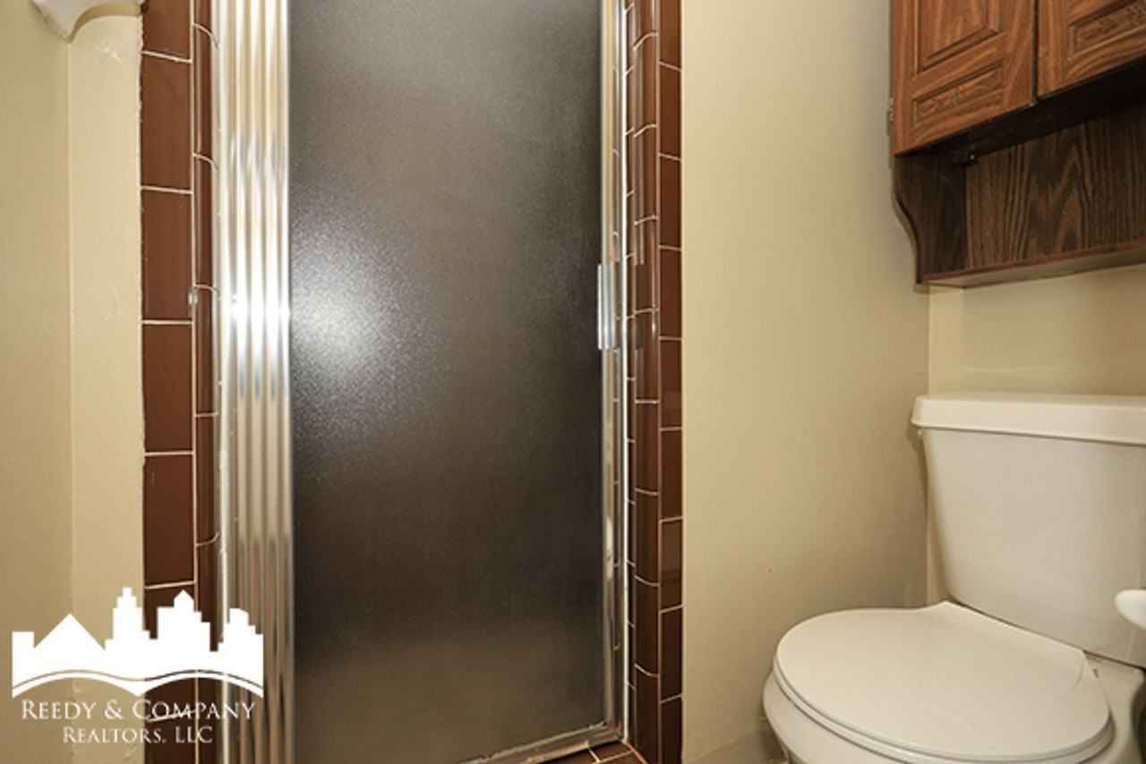 7579 Clarkfield Pl - Photo 4 of 18