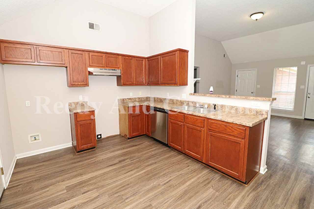 8911 Little House Cv - Photo 7 of 20