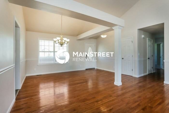 264 Cypress Ln - Photo 6 of 16