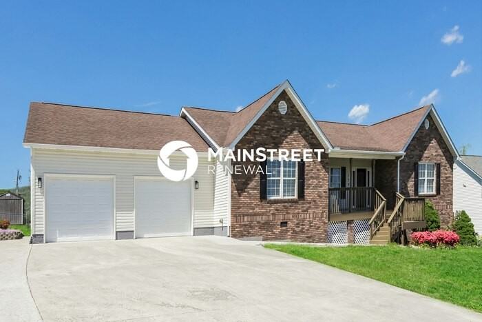 178 Sycamore Dr - Photo 2 of 17