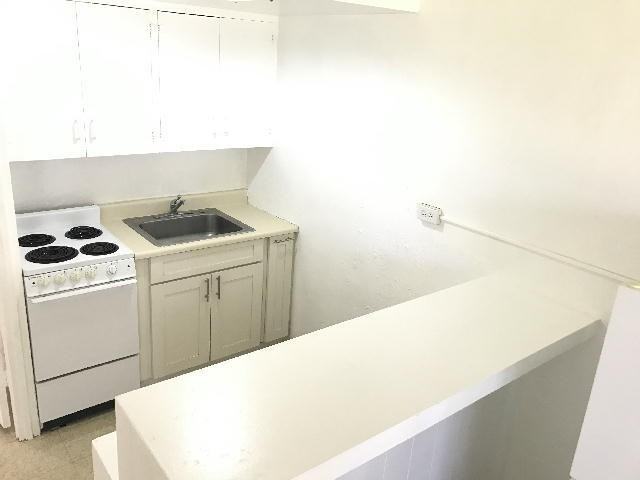 2745 Kapiolani Blvd - Photo 3 of 5