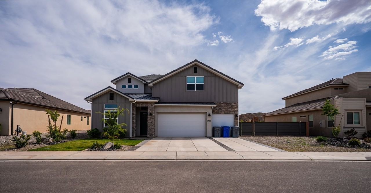 2986 E Smith Creek Dr - Photo 6 of 48