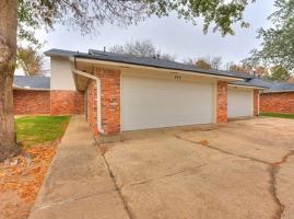 featured image of 715 36th Ave Nw