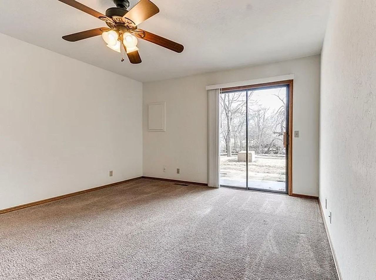 715 36th Ave Nw - Photo 7 of 26