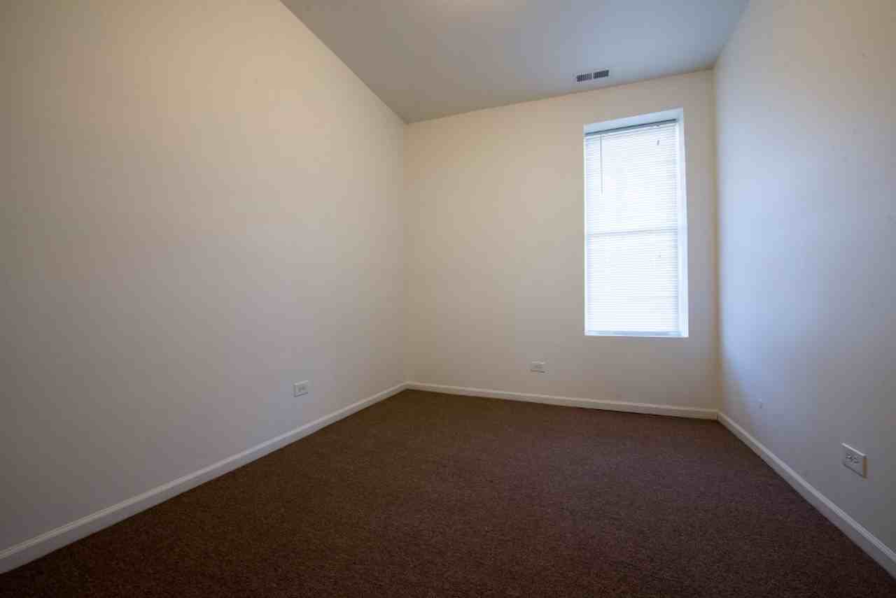 3454 W Lexington - Photo 6 of 24