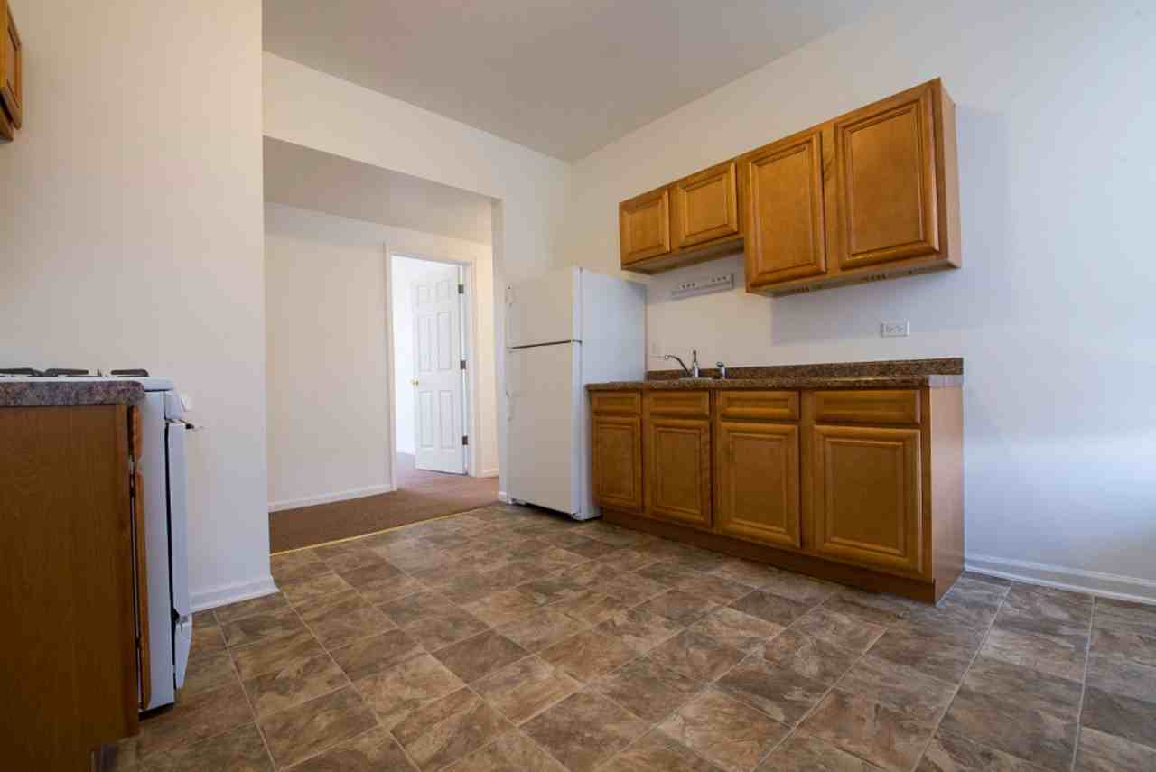 3454 W Lexington - Photo 5 of 23