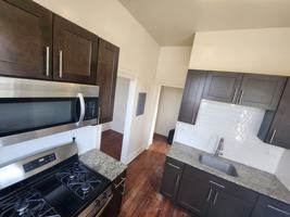 featured image of 115 N 8th St