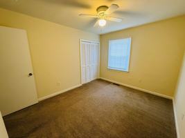 featured image of 100 Yorkshire Ct