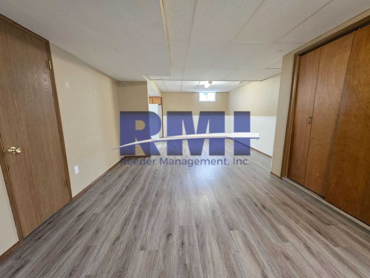 1260 Sherman Ave - Photo 2 of 9