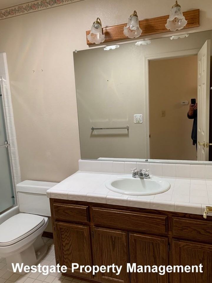 1160 Birch Dr - Photo 2 of 17