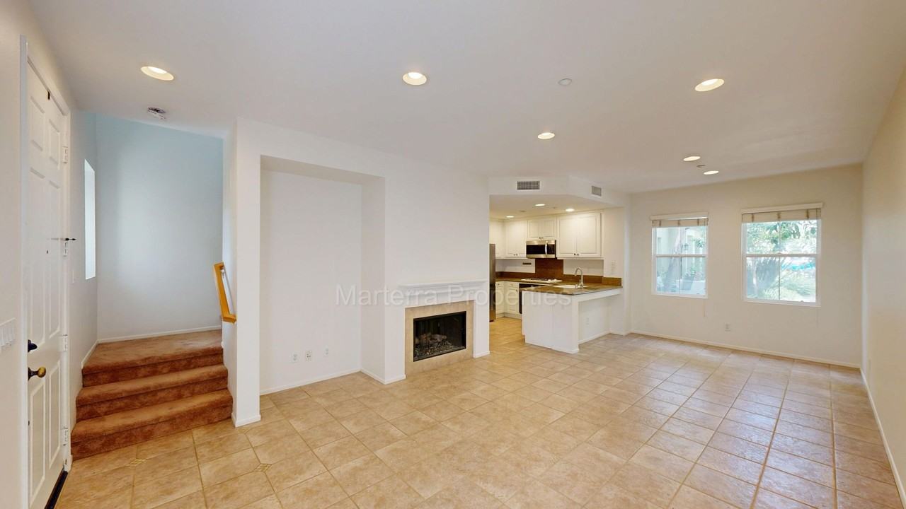 36 Paseo Luna - Photo 4 of 22