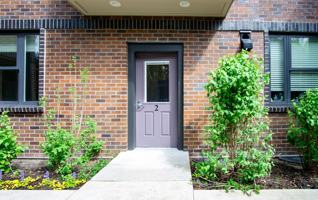 featured image of 8015 N Oswego Ave