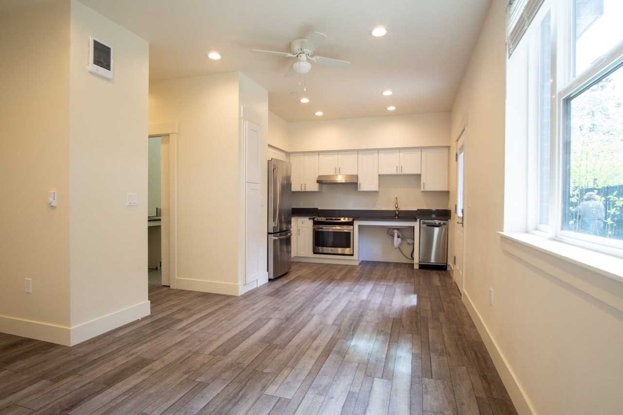 302 - 8015 N Oswego - Photo 2 of 35
