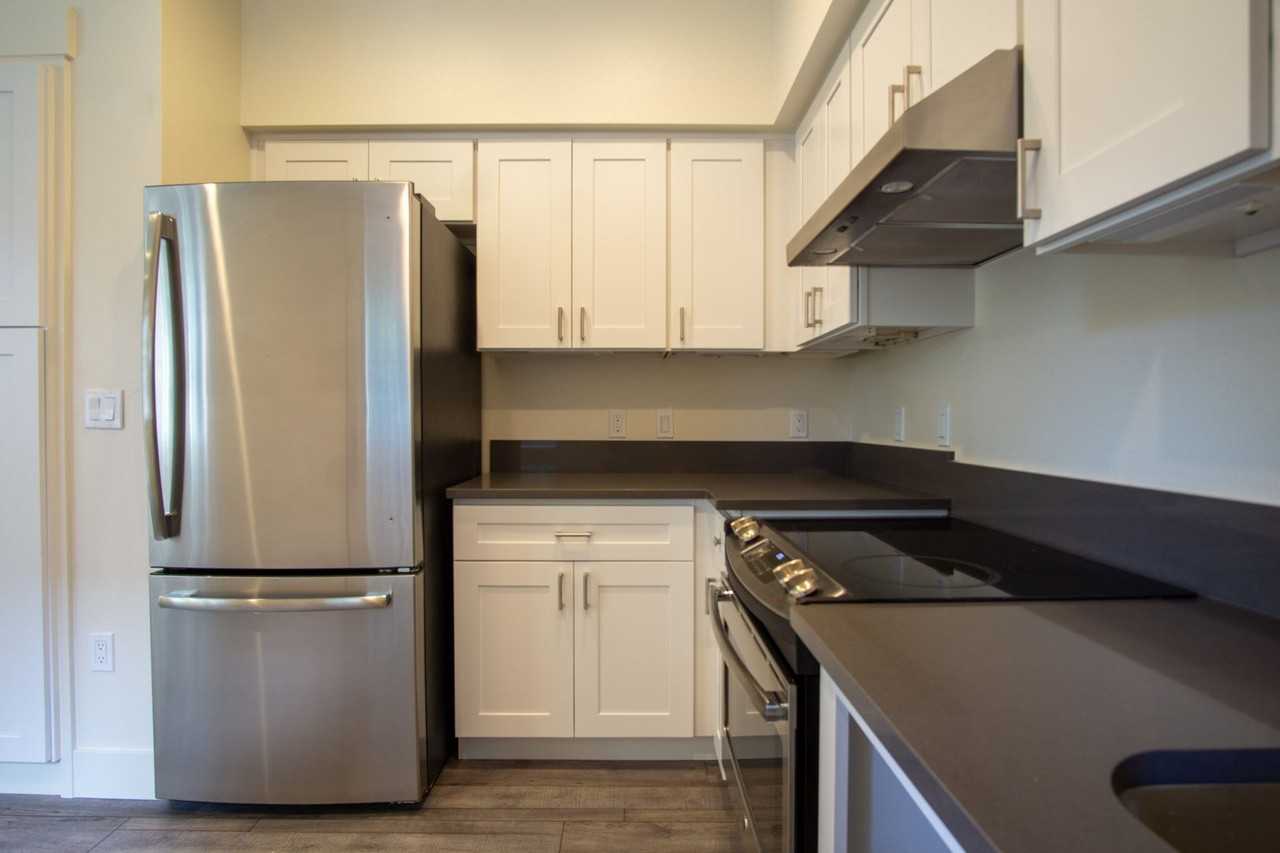 302 - 8015 N Oswego - Photo 6 of 35