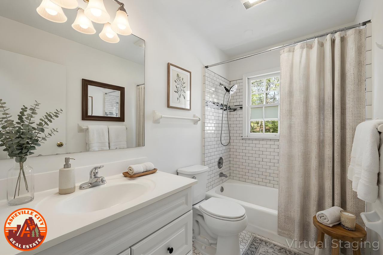 12 Chiles Ave - Photo 3 of 24