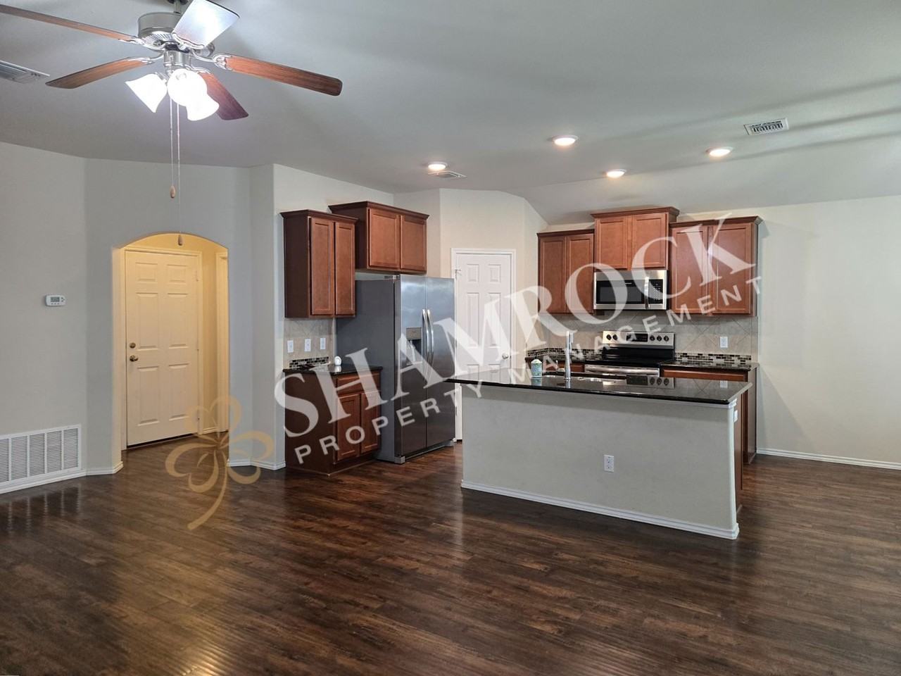 3228 Skinner Dr - Photo 5 of 18