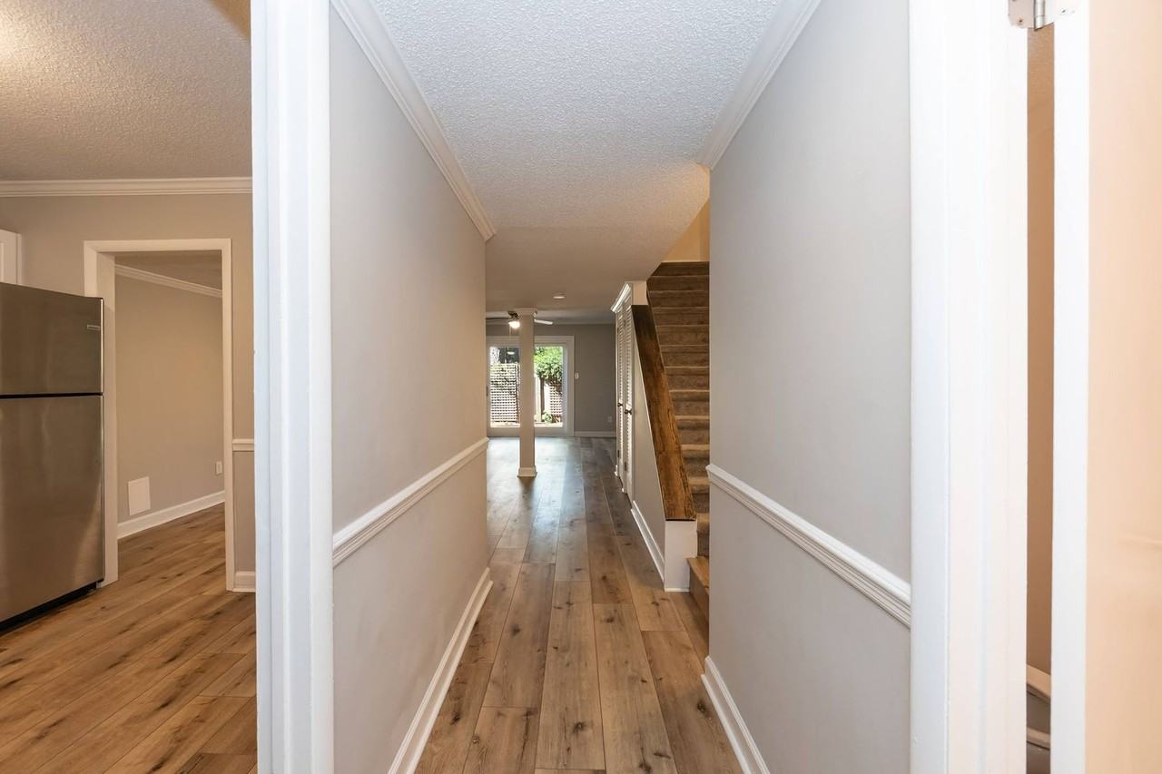 1209 Manassas Ct #C - Photo 7 of 29