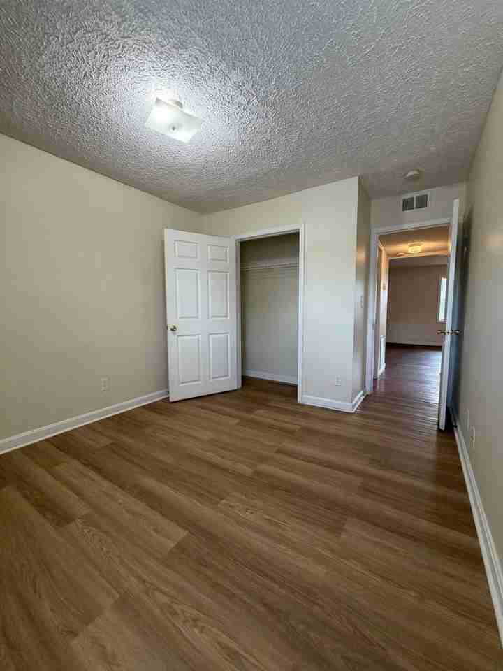 4200 Medallion Ct #609 - Photo 5 of 8