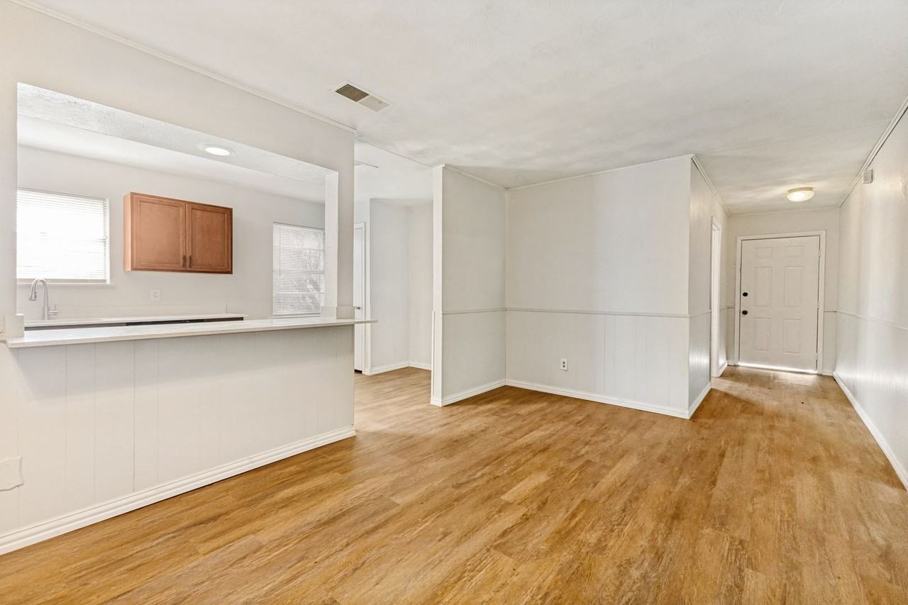 10125 Muskogee Dr - Photo 5 of 12