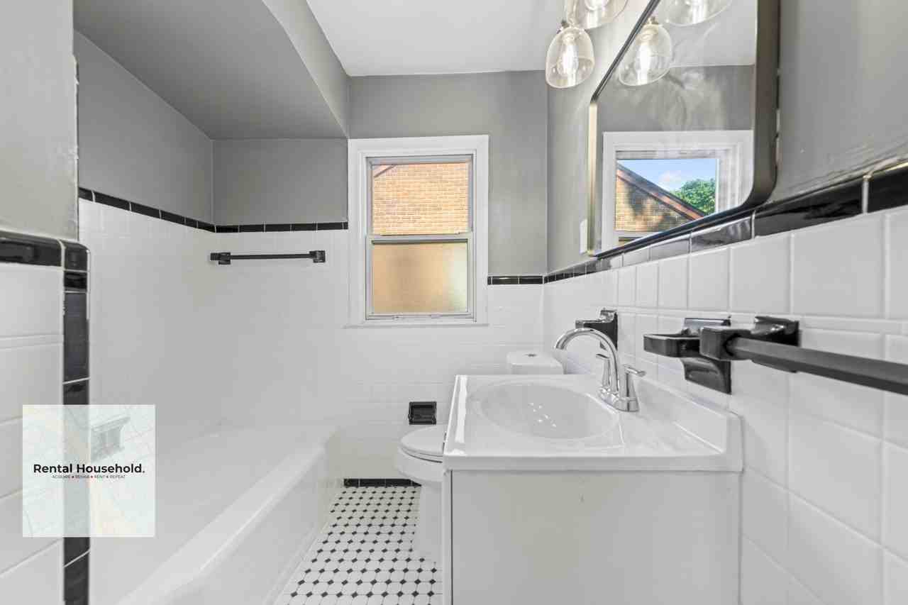 20296 20296 Waltham Street - LEASE UP ONLY - Photo 6 of 16